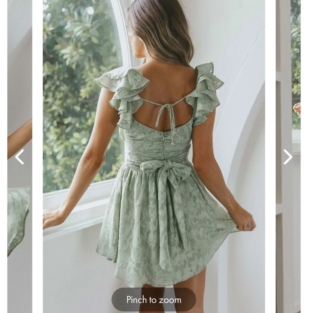 Green Dress - lace - Picture 4 of 4